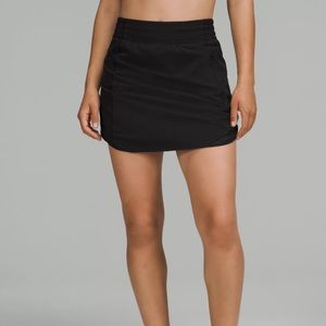 Size 20. Lululemon Hotty Hot High-Rise Skirt-Long.